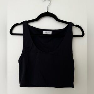 Aritzia Babaton Contour Scoopneck Tank